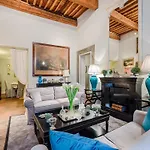 In Near Piazza San Michele Appartement Lucques