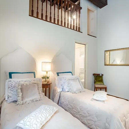 Appartement In Near Piazza San Michele Lucques